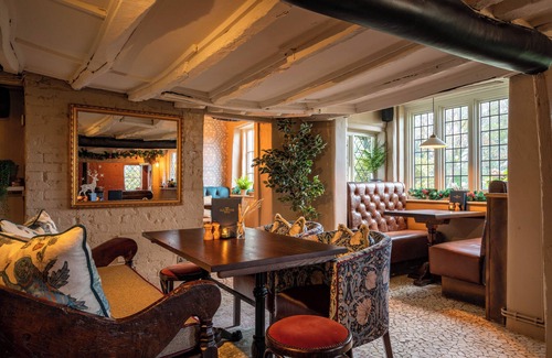 Crawley Down Hotel | The Old House Inn