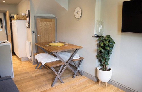 Addingham Cottage | The Old Middle School 1700 Cottage Addingham