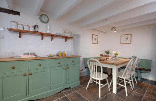 Paignton House | The Old Mill
