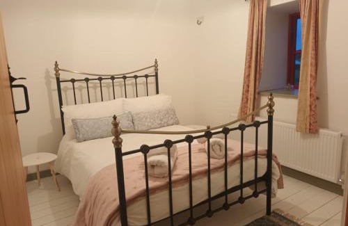 Ballyroddy House | The Old Mill, Kilcorkey Bellanagare, Castlerea, County Roscommon - West of Ireland - House 2