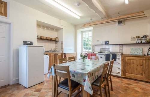 Bishops Castle Cottage | The Old Schoolhouse and Cottage