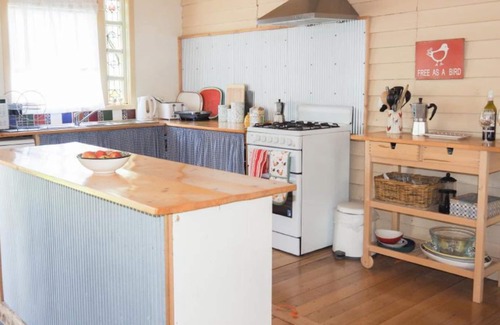 Stanley House | The Old Stanley Sun - eclectic and peaceful