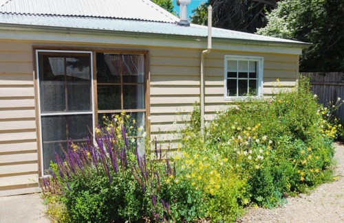 Stanley House | The Old Stanley Sun - eclectic and peaceful