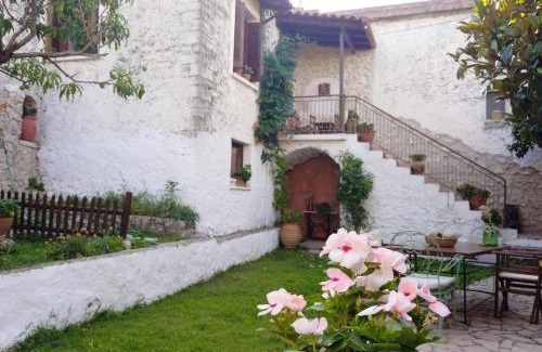 Paramythia House | The old stone house