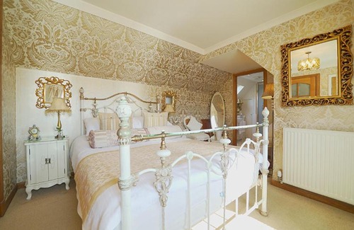 Tillicoultry Apartment | The Old Tramhouse Self Catering Apartments