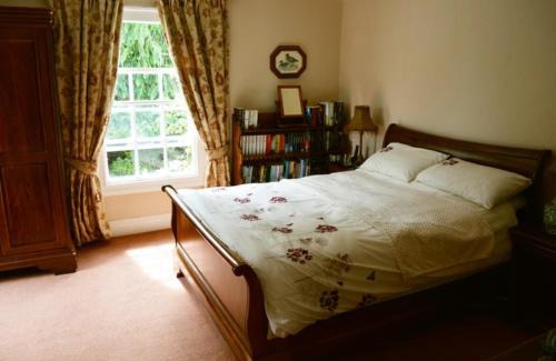 Halfway House Bed & Breakfast | The Old Vicarage