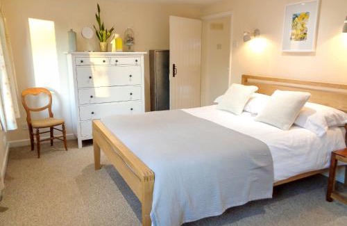 Pauntley House | The Old Winery Cottage