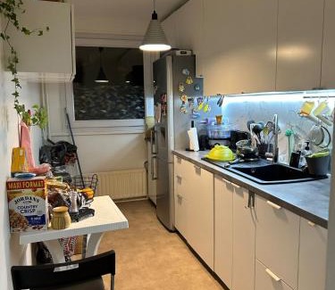 Quartier de la Salpetriere House | The Olympic stay in host Female guests only