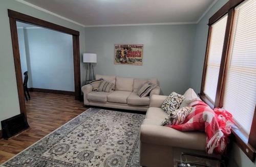 Midtown Crossing House | The One Where We Stayed at Monica and Rachel's