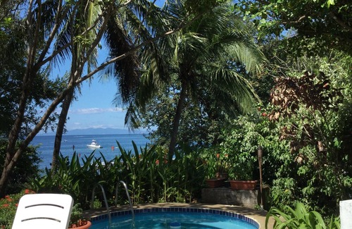 Playa Ocotal Apartment | The ONLY Beachfront Studio Apartment with dipping pool on Playa Ocotal.