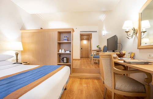 Vile Parle East Resort | The Orchid Hotel Mumbai Vile Parle
