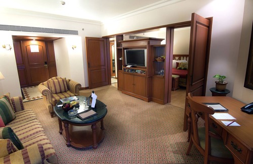 Vile Parle East Resort | The Orchid Hotel Mumbai Vile Parle