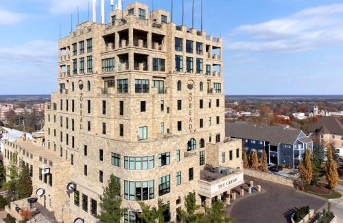 Oread Hotel | The Oread Lawrence, Tapestry Collection by Hilton
