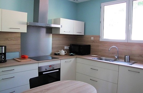 Guise Cottage | The Original, in the countryside and at Guise!