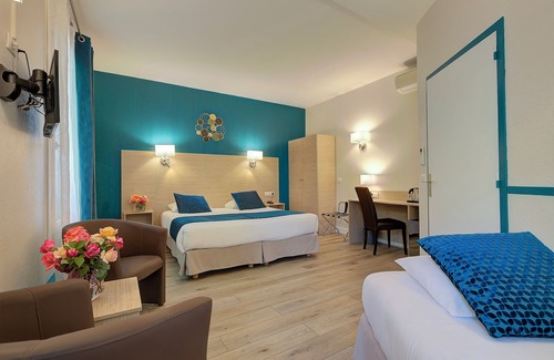 Bergerac Hotel | The Originals City, Hotel de Bordeaux, Bergerac center