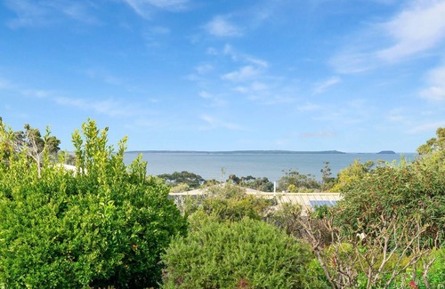 Shoreham Apartment | The Outlook Apartment 2