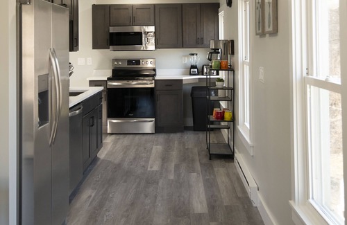 Burdett Apartment | The Overlook at Burdett Falls