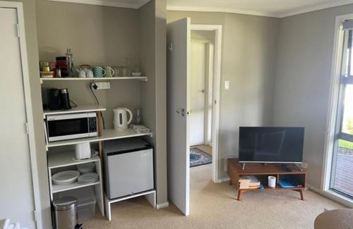 Russell House | The Pacific Room, Tapeka Point