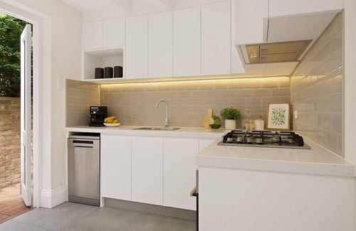 Paddington House | The Paddington White Sanctuary