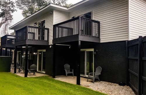 Enterprise Apartment | The Pads- Suite 3 (1st floor)
