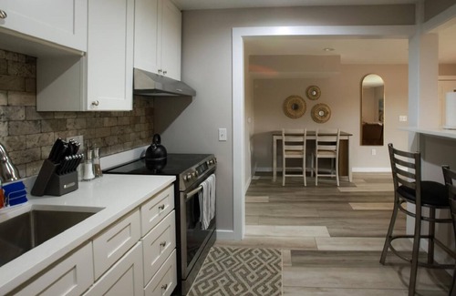 Enterprise Apartment | The Pads - Suite 5 (2nd Floor)