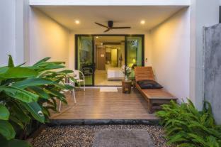 Ratsada Hotel | The Pago Design Hotel Phuket-SHA Plus