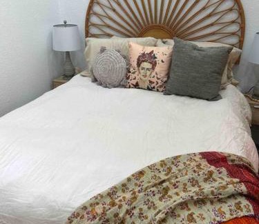 Brenham House | The Painted Lady-short walk to downtown square