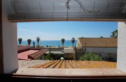 Vilassar de Mar House | The Painter's Home