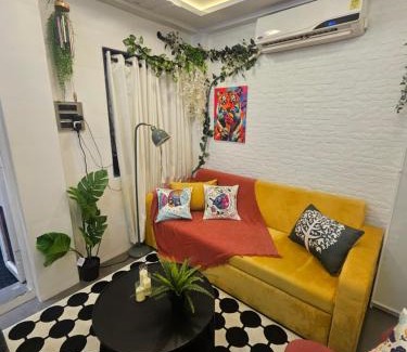 Pali Hill Apartment | The PaliHideaway- Hidden Gem in Pali Mala,Bandra