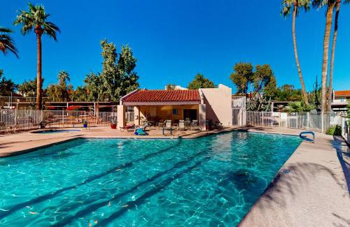 Desert Shores Apartment | The Palm Searcher, Unit 344