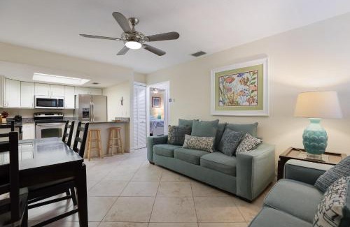 Holmes Beach House | The Palms 2
