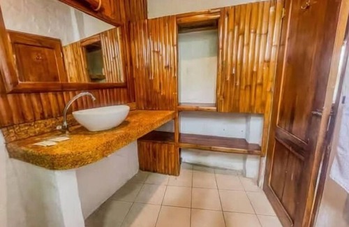 Montanita Hostel | The Palms Oasis Montanita