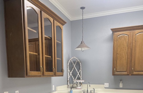 Paris House | The Paris house is an amazing home on 16 acres inside city limits of Paris Tx