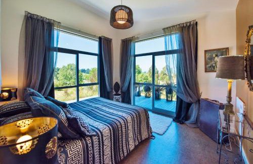 Upper Moutere Apartment | The Paris Suite