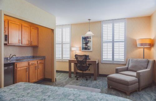 Downtown Syracuse Hotel | The Parkview Hotel