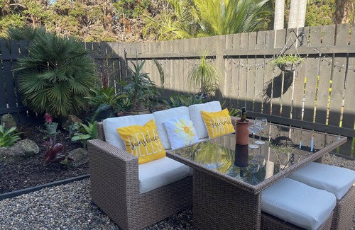 Kerikeri Apartment | The Parrot Place - The Parrots Nest