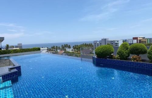 Saen Suk Apartment | The Patio top floor by BHB Bangsaen