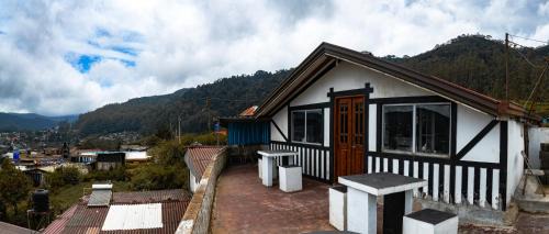 Nuwara Eliya House | The paulwood cabana and Bungalow