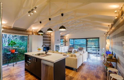 Omiha House | The Pavilion Omiha