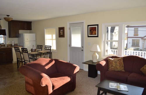 McHenry House | The Pea Pod - Deep Creek Lake