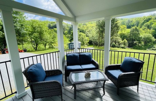 Mouth of Wilson House | The Peace Haven Park Model