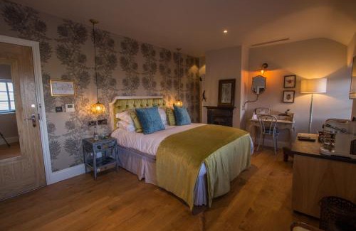 Barlow Bed & Breakfast | The Peacock at Barlow