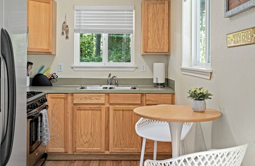 Hoodsport House | The Pearl - Lake Cushman Home