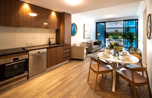 Gold Coast Apartment | The Peninsula at Hope Island
