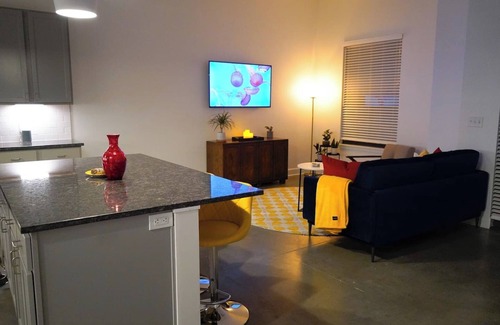East Lawrence Apartment | The Penn Street Retreat