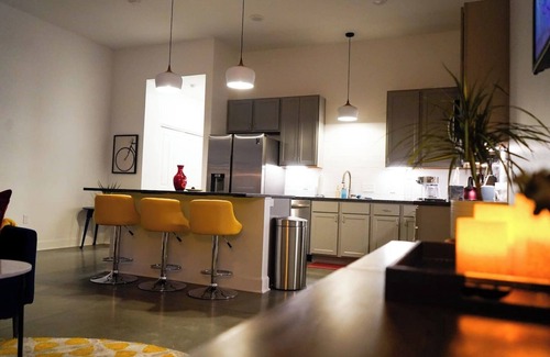 East Lawrence Apartment | The Penn Street Retreat