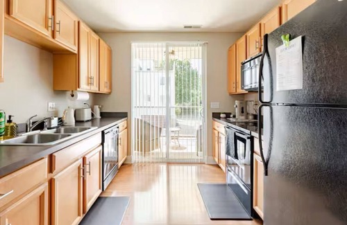 Downtown Akron Apartment | The Penny Lane Suite