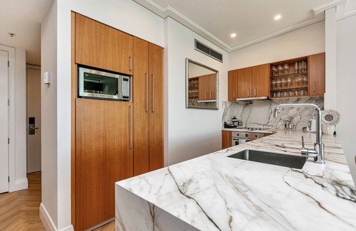 Auckland Central Business District Apartment | The Penthouse - Sebel