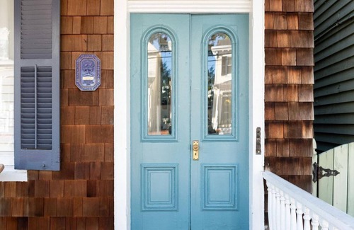 Historic District Apartment | The Penthouse