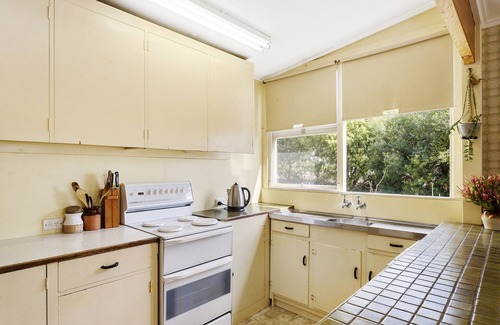 Glamorgan-spring Bay Council House | The perfect base to relax and explore Maria Island